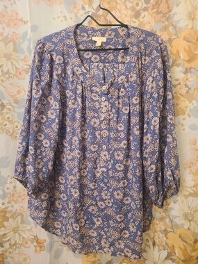 Cupio Blue Floral Button-Front Blouse
